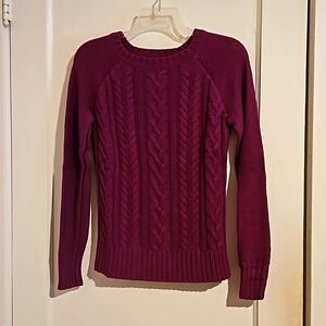 Old Navy purple cable knit crew neck sweater size small